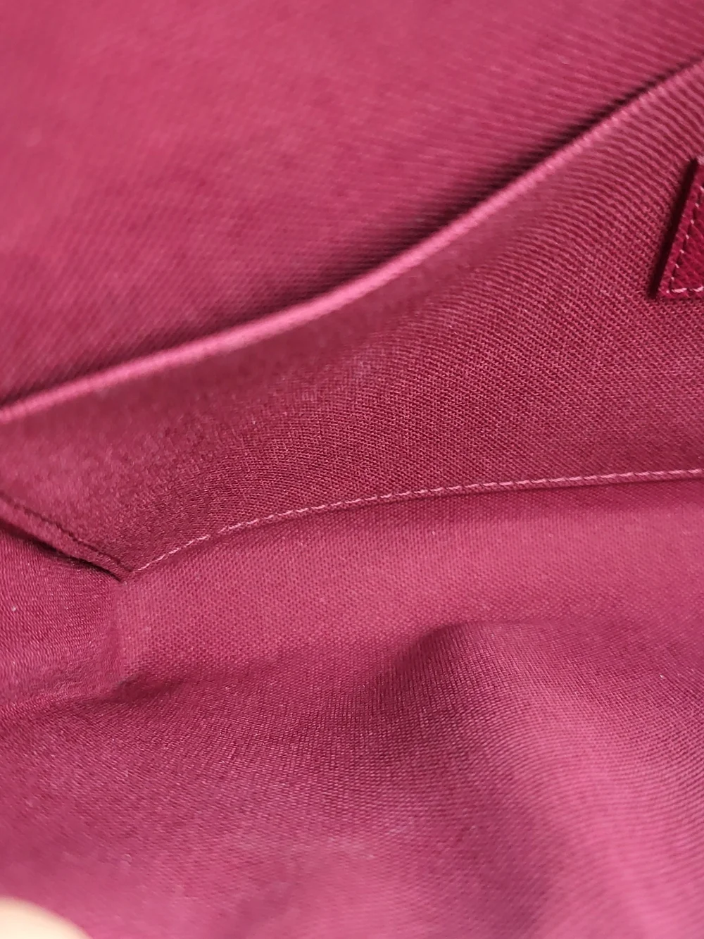 LOUIS VUITTON Monogram Pochette Felicie Chain Wallet Fuchsia, Authentic w/COA.